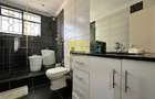 4 Bed Apartment in Riverside - 11