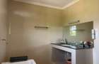 10 Bed House with En Suite in Runda - 5