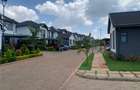 5 Bed Villa with En Suite in Runda - 2