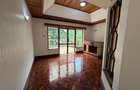 5 Bed Townhouse with En Suite at Old Runda - 12
