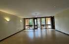 3 Bed Apartment with En Suite in Riverside - 2