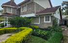 7 Bed House with En Suite at Streamdrive - 2