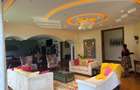 5 Bed Townhouse with En Suite in Spring Valley - 2