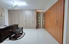 5 Bed House with En Suite in Lavington - 9