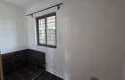 2 Bed Apartment with Swimming Pool at Lantana Road - 10