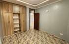 3 Bed House with En Suite at - 7