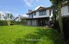 4 Bed Townhouse with Swimming Pool in Runda - 14