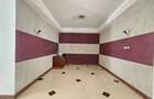 5 Bed House with En Suite in Nyari - 4
