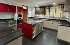 5 Bed Townhouse with En Suite at Lavington - 2