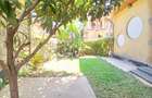 5 Bed Townhouse with En Suite at Lavington - 4