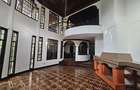 4 Bed House with En Suite in Runda - 12