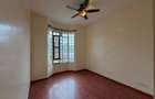 5 Bed House with En Suite in Runda - 10