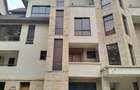 4 Bed Townhouse with En Suite in Lavington - 20