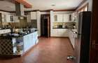 5 Bed Townhouse with Swimming Pool in Spring Valley - 5