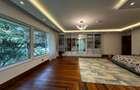 Furnished 2 Bed Apartment with En Suite in Gigiri - 5