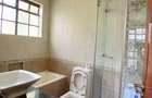 5 Bed Townhouse with En Suite in Lavington - 9