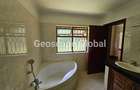 5 Bed House with En Suite in Runda - 15