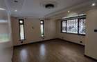 5 Bed Townhouse with En Suite at Kanjata Road - 4