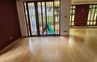 5 Bed Townhouse with En Suite in Lavington - 3