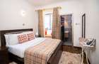 Serviced 2 Bed Apartment with En Suite at Kindaruma Road - 16