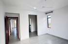3 Bed Apartment with En Suite at Off Links Road - 16