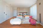 5 Bed Villa with En Suite in Runda - 16