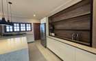 4 Bed Villa with En Suite at Bofa Road - 18