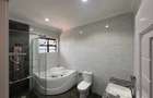 4 Bed House with En Suite at Membley - 12