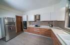 Serviced 3 Bed Apartment with En Suite in Spring Valley - 13