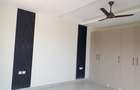 3 Bed Apartment with En Suite at Links Road - 2