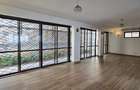 5 Bed Townhouse with En Suite at Convent Drive - 8