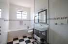 3 Bed Apartment with En Suite at Westlands Avenue - 11