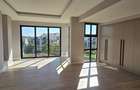 5 Bed Townhouse with En Suite at Palm Valley - 16