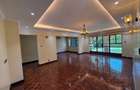 4 Bed Townhouse with En Suite in Kilimani - 11
