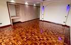 3 Bed Apartment with En Suite at Othaya Road - 5
