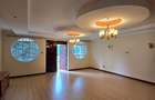 5 Bed House with En Suite in Runda - 9