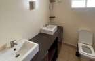 4 Bed House with En Suite in Lavington - 3
