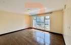 3 Bed Apartment with En Suite in Riverside - 14