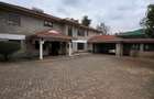 5 Bed House with En Suite in Runda - 1