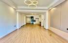 3 Bed Apartment with En Suite in Riverside - 14