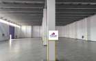 17,000 ft² Warehouse with Fibre Internet in Industrial Area - 6