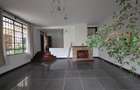 4 Bed Townhouse with En Suite in Spring Valley - 7