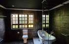 3 Bed House with En Suite in Nyari - 6