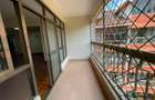 4 Bed Apartment with En Suite in Riverside - 10