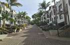 5 Bed Townhouse with En Suite in Westlands Area - 2