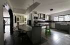 5 Bed House with En Suite in Runda - 17