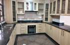 5 Bed Townhouse with En Suite in Lavington - 12