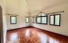 5 Bed Townhouse with En Suite at Off Red Hill Rd - 13