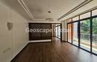 5 Bed Townhouse with En Suite in Lavington - 18