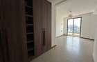 3 Bed Apartment with En Suite in Riverside - 17